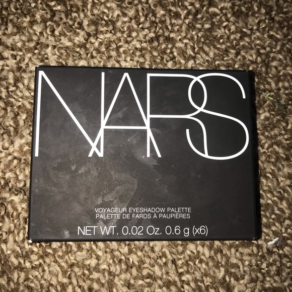 NARS Voyageur eyeshadow palette - Picture 2 of 4